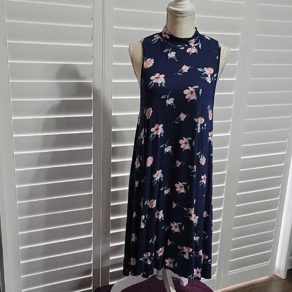 Justify Blue and Pink Sleeveless Midi Dress